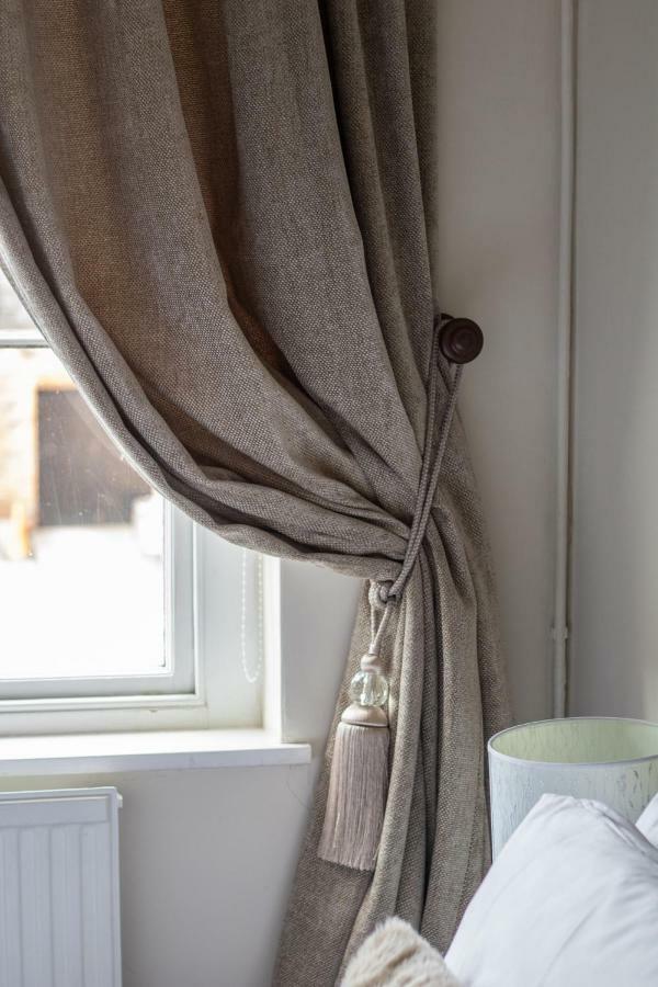 Most Central Luxury Apartment - Sleeps 4 & Free Parking! Chester Exterior foto